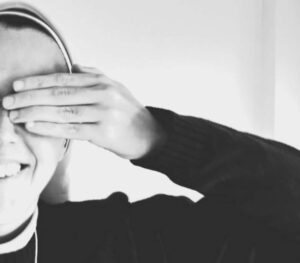 Egy belgiumi férfi apáca akar lenni