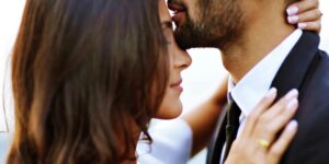 Hét útmutatás segítségül, hogy tudjunk imádkozni feleségünkért