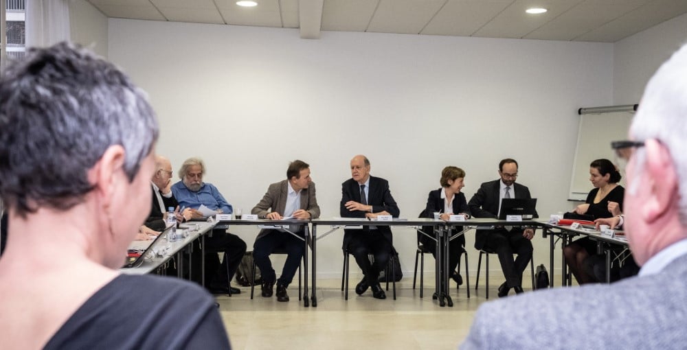 A francia Katolikus Egyház szexuális visszaéléseinek hátteréről 2 francia bizottsag Egyedi