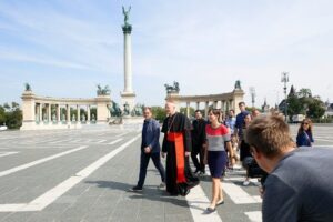 Ilyen volt a NEK online előtalálkozó