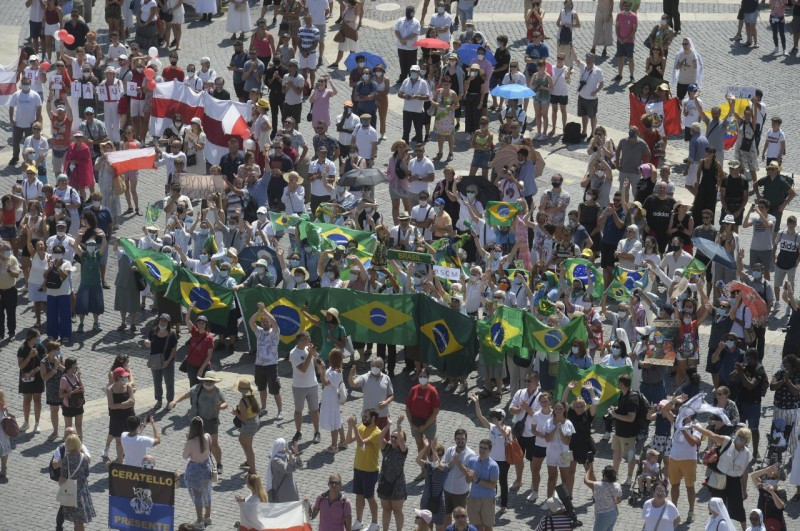 Ferenc pápa: Vigyük élettörténetünket Jézushoz, és kérjünk tőle gyógyulást! 3 img1 180