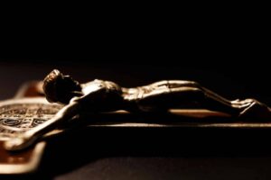 Nagypéntek csendje 4 Nagypéntek csendje