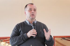 Mária iránti szeretetem nem marad viszonzatlanul – Laczkó-Albert Elemér tapasztalata Máriával