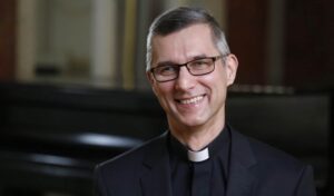 Martos Levente Balázs az Esztergom-Budapesti Főegyházmegye új  segédpüspöke