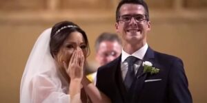 Megható meglepetés az esküvői szertartáson