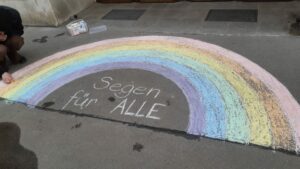 Mindenkinek jár az áldás: A plébániák engedetlenséget jelentettek be