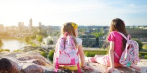 Hogyan terjed a nemek közötti egyenlőség elmélete az iskolákban