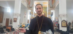 Csodatévő érmek zápora hull Ukrajnára