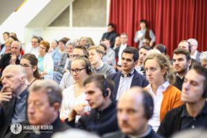 Magyarországon tartott konferenciát a vatikáni Ratzinger Alapítvány 6 Magyarországon tartott konferenciát a vatikáni Ratzinger Alapítvány