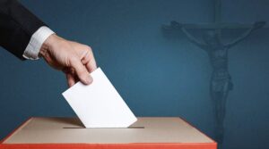 Mely etikai elveket kell a keresztényeknek tiszteletben tartaniuk a politikai részvétel során?