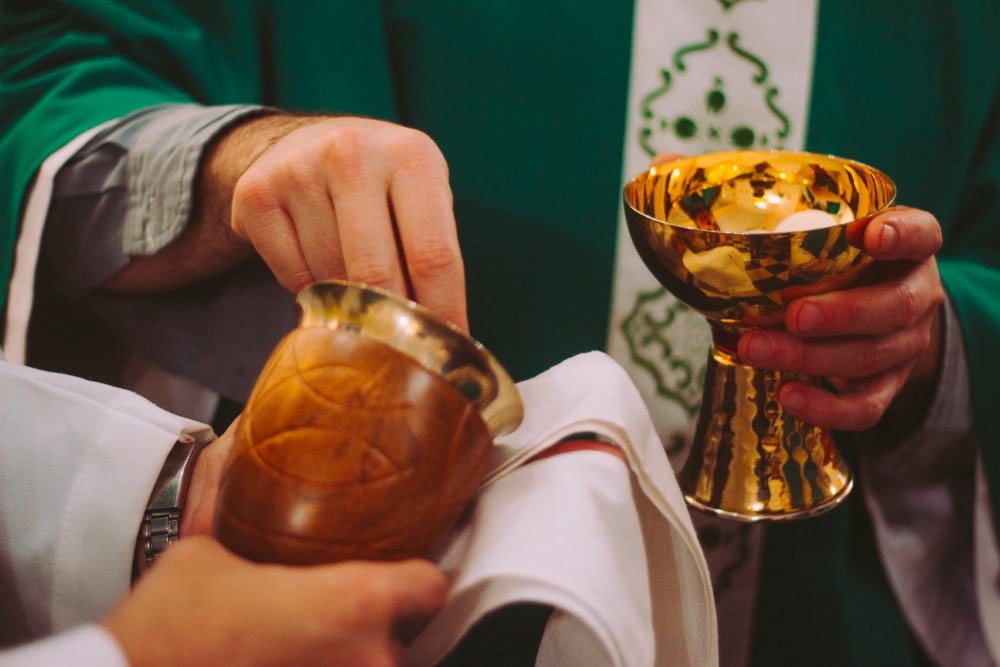 Életáramlás - Gondolatok húsvét 5. vasárnapjára 1 szentaldozas Egyedi