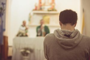 Miért kell(ene) mennem szentmisére, istentiszteletre, közösségbe?