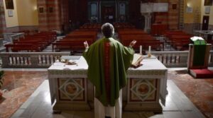 Egész Olaszország területén szüneteltetik a szentmiséket 1 Egész Olaszország területén szüneteltetik a szentmiséket