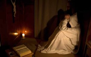 A papi hivatással járó nyomások