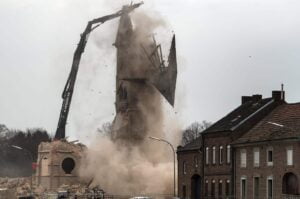 A 2018-as év első templomrombolása (frissítve)