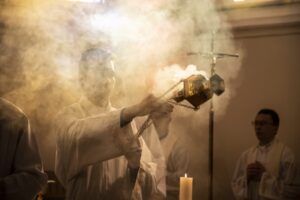 Vallás és tiszteletreméltóság