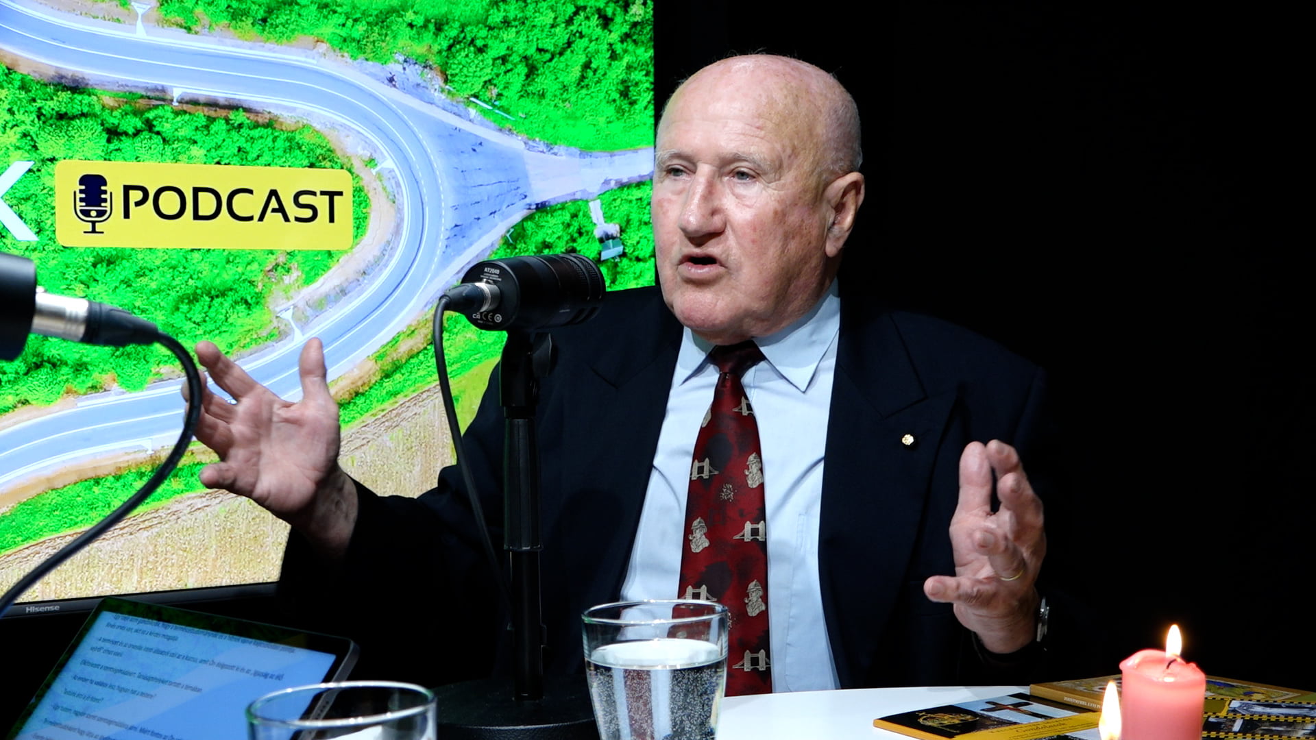 Kellermayer Miklós a Zarándok podcastben: Út, Igazság, Élet - Megújítani mindent Krisztusban 1 8 Zarandok podcast Kellermayer Miklos.00 43 16 46.Still001