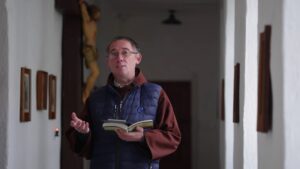 Adventi ráhangoló: Erős Isten