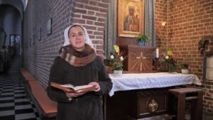 Adventi ráhangoló: Jelen van 10 Adventi ráhangoló: Jelen van