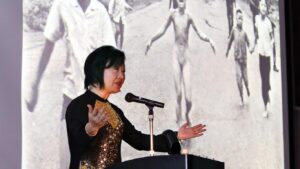 Egy kicsi csoda advent mai napjára: ez történt a fényképen látható kislánnyal