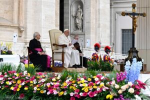Ferenc pápa katekézise az igazságosság erényéről: Legyünk igazzá, mert ez tesz boldoggá! 4 Ferenc pápa katekézise az igazságosság erényéről: Legyünk igazzá, mert ez tesz boldoggá!