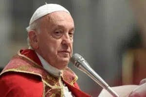 Ferenc pápa pünkösdi homíliája: A Lélek erejével és gyengédségével végezzük küldetésünket 3 Ferenc pápa pünkösdi homíliája: A Lélek erejével és gyengédségével végezzük küldetésünket