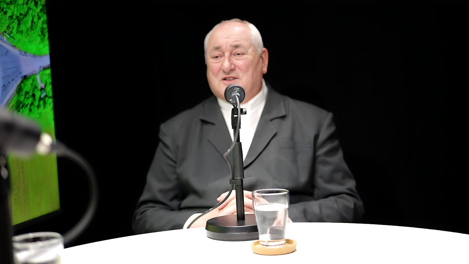 Bíró László püspök a Zarándok podcastben: Ne sodródjunk a fősodorral! 1 Biro Laszlo a Zarandok podcastben