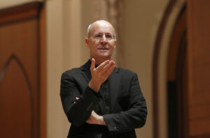 James Martin SJ: „Több száz homoszexuális papot ismerek: Ők voltak a mentoraim”