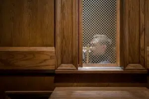 Öt jele annak, hogy itt az ideje elmenni gyónni