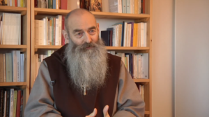 Keresztény jóga nem létezik! Szemben áll a keresztény magatartással – vallja Joseph-Marie Verlinde atya