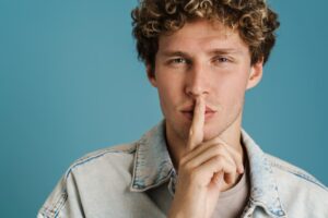 Hogyan gyakorlom, hogy megtartsam magamnak a véleményemet 7 Hogyan gyakorlom, hogy megtartsam magamnak a véleményemet