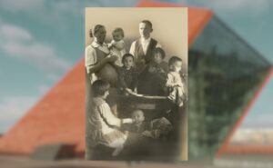 A boldoggá avatott Ulma családról szóló kiállítási tárgyakat eltávolították Lengyelországban a második világháborús múzeumból 9 A boldoggá avatott Ulma családról szóló kiállítási tárgyakat eltávolították Lengyelországban a második világháborús múzeumból