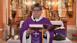 Adventi ráhangoló: Vásárlási láz helyett…