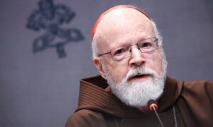 Vatikáni jelentés: a katolikus Egyház továbbra sem hajlandó a szexuális zaklatási esetekkel foglalkozni