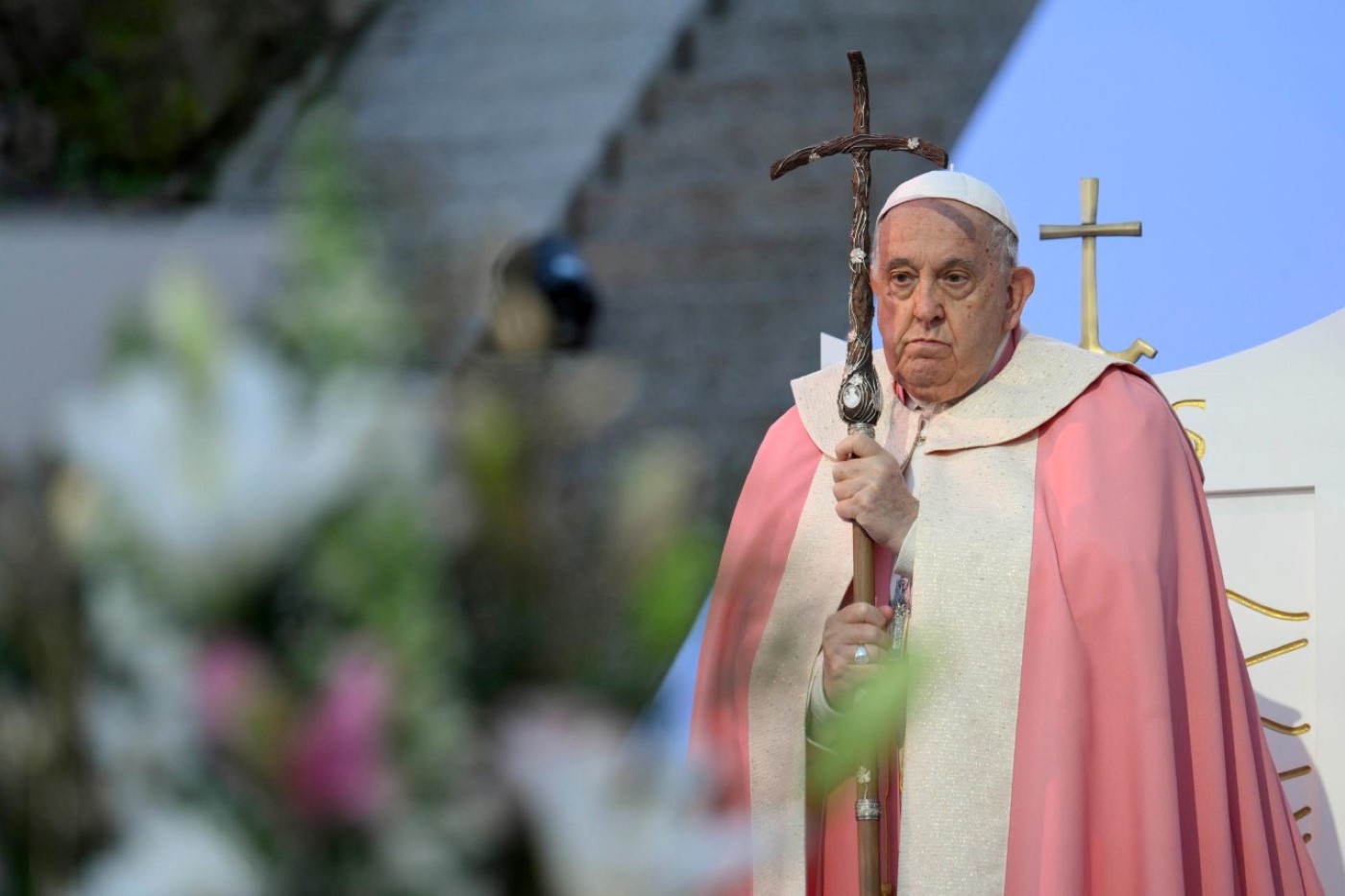 Egy történet a pápáról, a kultúráról, Korzikáról és egy szétvert zongoráról 1 470221472 1128461509287956 8237200974195519654 n Custom