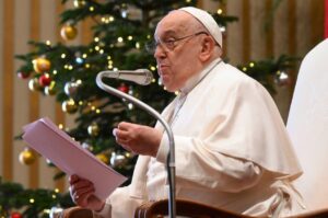 Ferenc pápa a Római Kúriának: „Soha ne mondjatok rosszat egymásról”