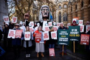 Valódi Black Friday jött el a kiszolgáltatottaknak Angliában és Walesben