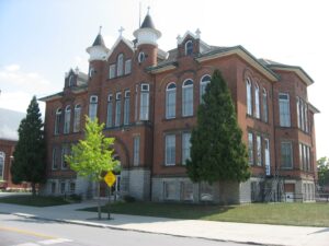 Egy pap erőteljes kérése a szülőkhöz: A katolikus iskolák csak az önök segítségével tudnak katolikusok lenni