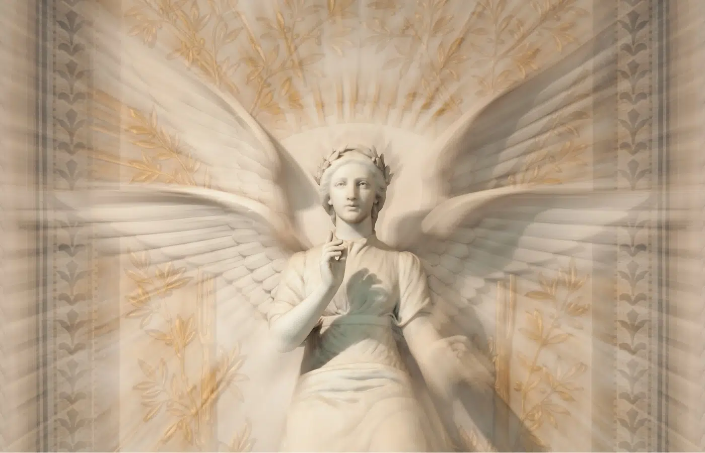 noi angyal abrazolasa a Notre Dame ban