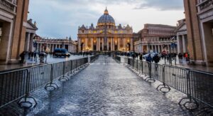 Adománygyűjtő bizottságot hozott létre Ferenc pápa