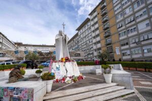 Urunk színeváltozása Jézus végtelen szeretetének fénye – Ferenc pápa Úrangyala imája