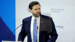 A nagyböjti ima, böjtölés és adakozás megmenthet bennünket a nyugati „szabadság” bálványozásától