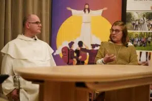 Váratlan élet – Zarándok Est Csajági Ildikóval és Puskás Antal pálos tartományfőnökkel