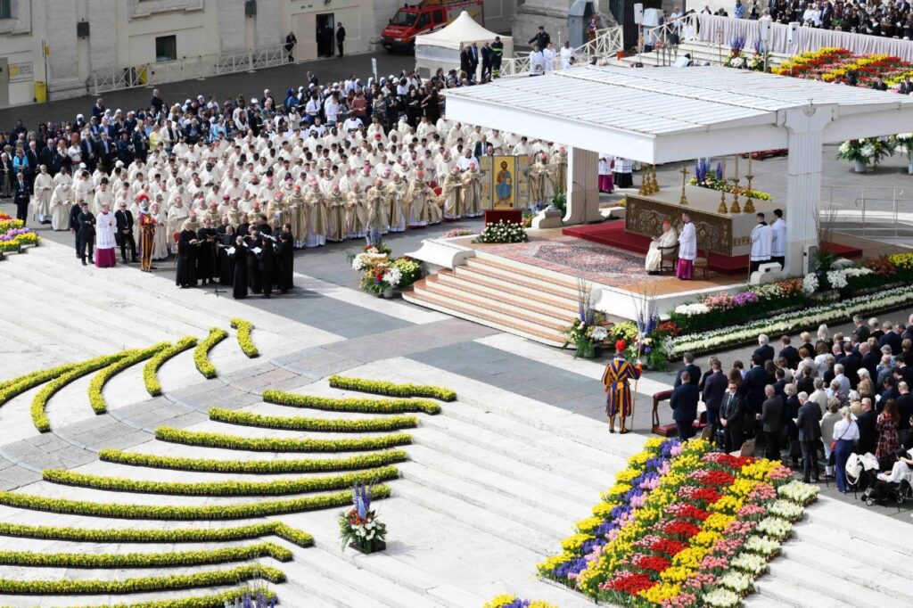 Ferenc pápa húsvétvasárnapi homíliája: Mi is induljunk a feltámadt Jézus keresésére! 2 492542344 1237666815034091 8666474582581115071 n