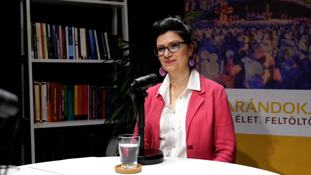 S02E09.00 49 22 16.Still001