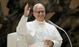 Mit mond XIV. Leó pápa a családról?