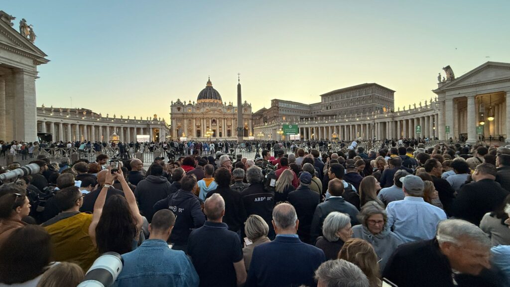 Szent Peter ter 2025.05.07