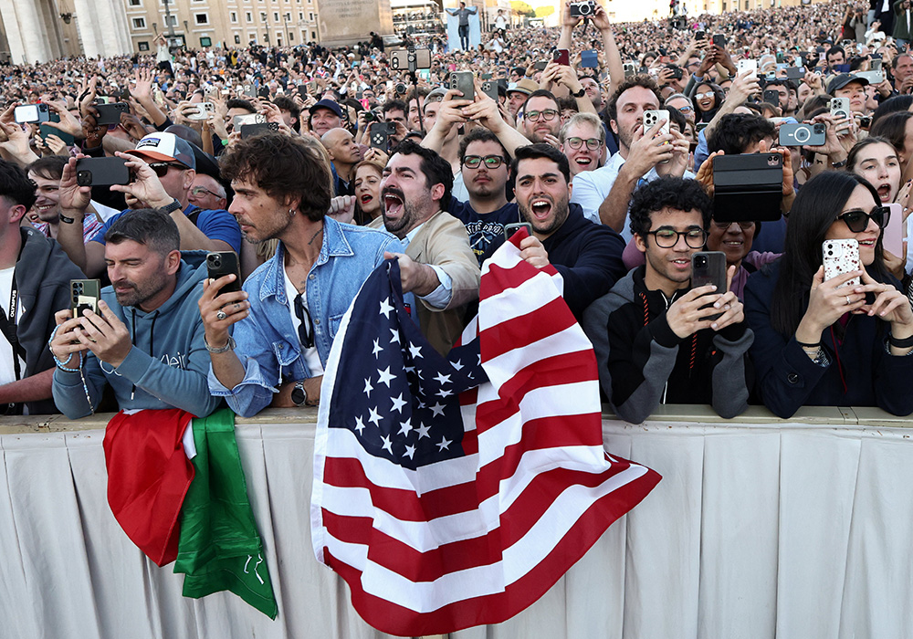Milyen nehézségeket vet fel XIV. Leó amerikai állampolgársága? 1 USA zazlo Vatikan XIV Leo