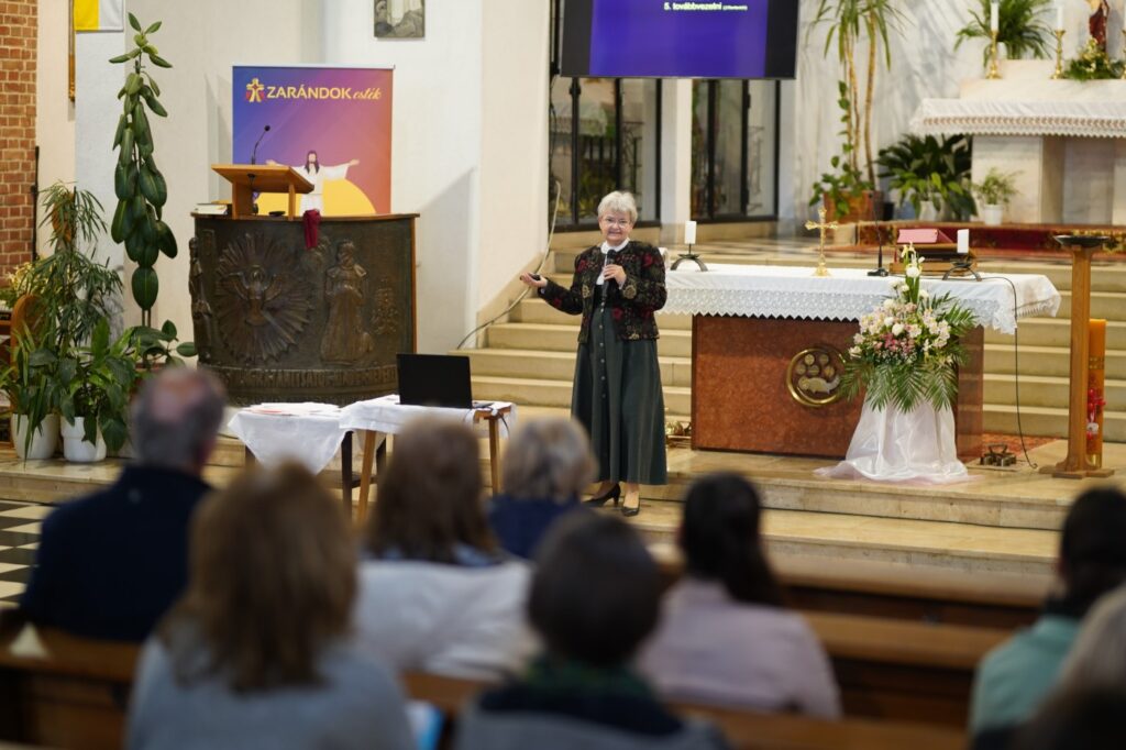 Zarandok Est 2025 majus Pecsi Rita 4