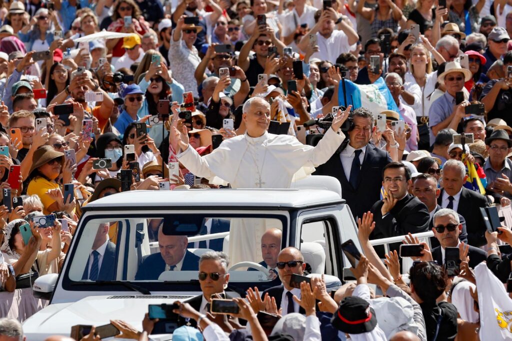Leó pápa katekézise: Az Úr hív a szőlőjébe dolgozni, az utolsó óráig bízzunk benne 2 503571631 1279454387522000 5706442981937163142 n
